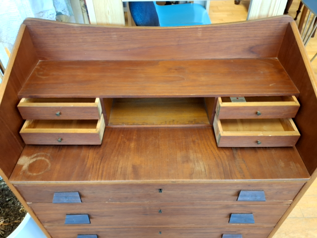 Retro Teak chatol